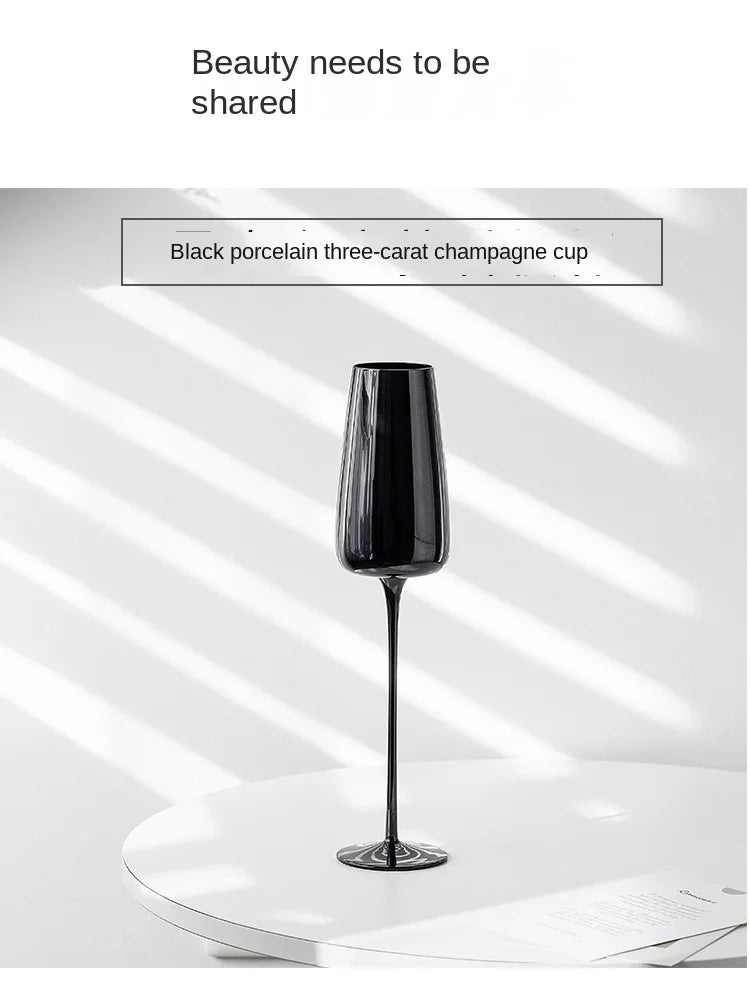 Copas de vidrio negro